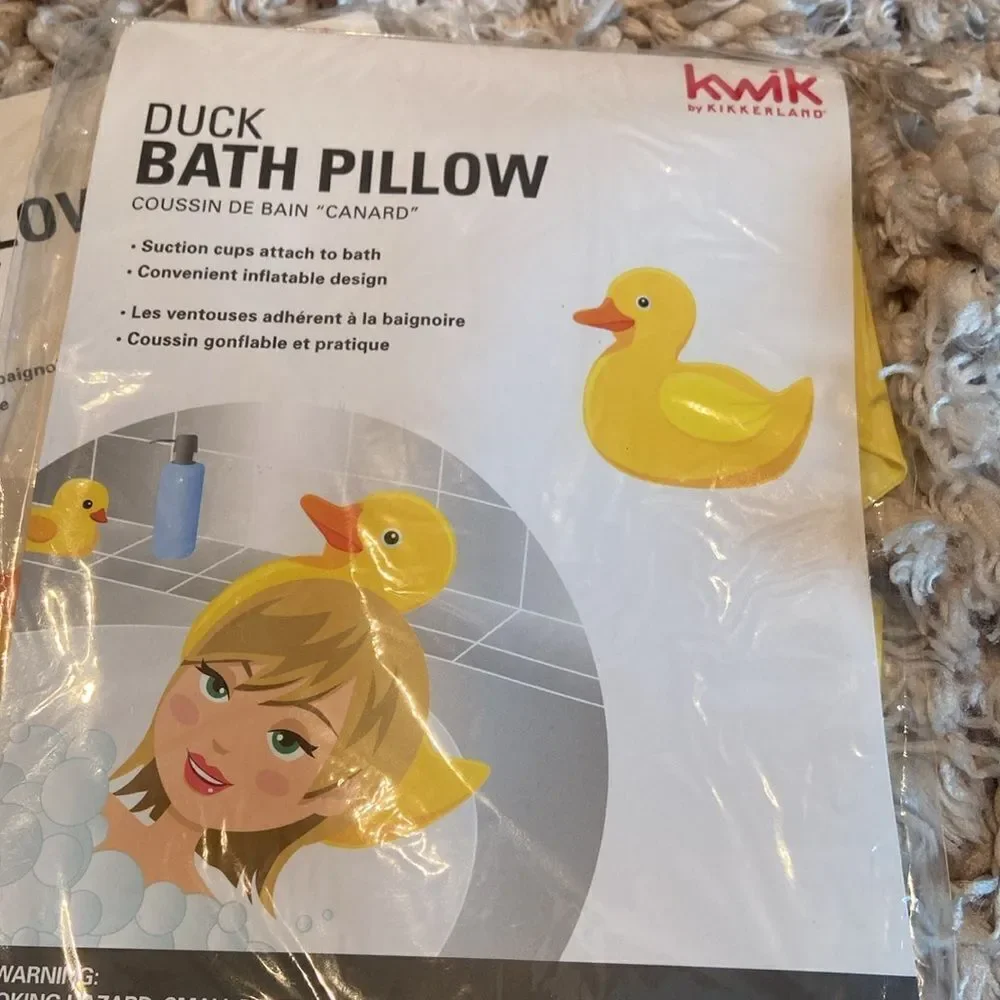 Lot of 2 duck bath pillows New in package